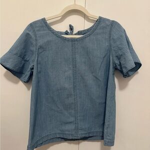 Madewell Chambray Tie-Back Smock Top in a Denim Color, Size Medium